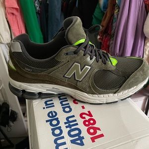 New balance 2002